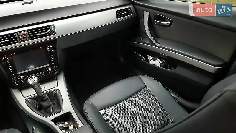 BMW 3 Series 2005 VIN WBAVA71000KR39578 фото оголошення 15 з 151