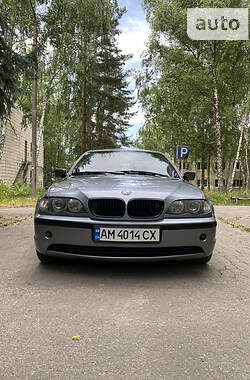 Седан BMW 3 Series 2004 в Киеве