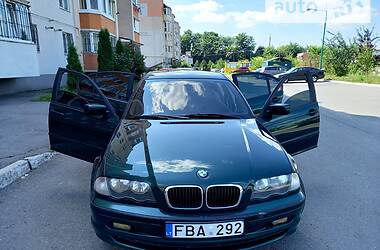 Седан BMW 3 Series 2001 в Виннице