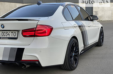 Седан BMW 3 Series 2013 в 