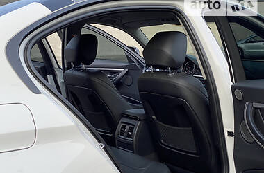 Седан BMW 3 Series 2013 в 