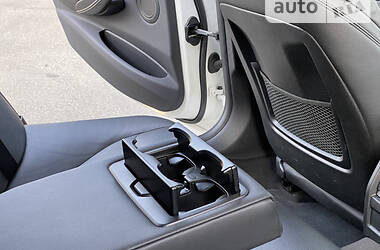 Седан BMW 3 Series 2013 в 