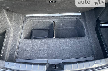 Седан BMW 3 Series 2013 в 