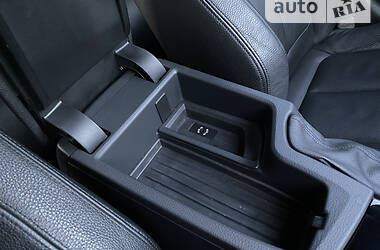Седан BMW 3 Series 2013 в 