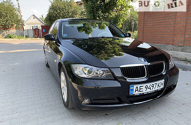 Седан BMW 3 Series 2006 в Трускавці