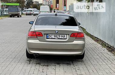 Купе BMW 3 Series 2008 в Ивано-Франковске