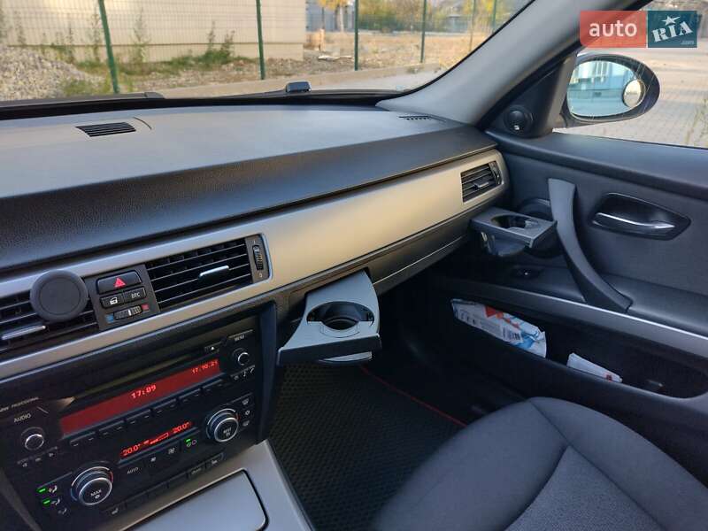 Универсал BMW 3 Series 2008 в Ивано-Франковске
