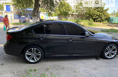Седан BMW 3 Series 2016 в Харькове
