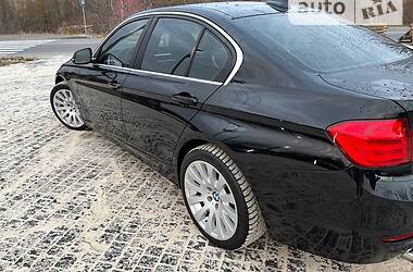 Седан BMW 3 Series 2015 в Киеве