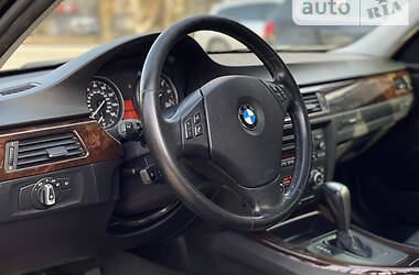 Седан BMW 3 Series 2011 в Херсоні