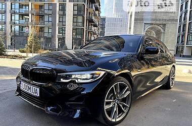 Седан BMW 3 Series 2019 в Киеве