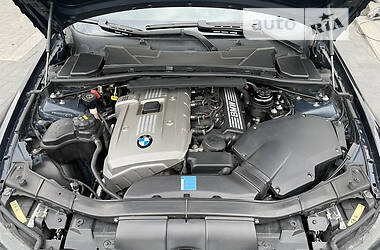 Седан BMW 3 Series 2005 в 