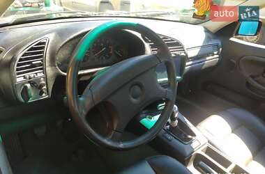 Седан BMW 3 Series 1994 в Козятині