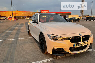 Седан BMW 3 Series 2016 в 
