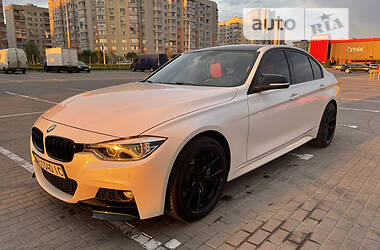 Седан BMW 3 Series 2016 в 