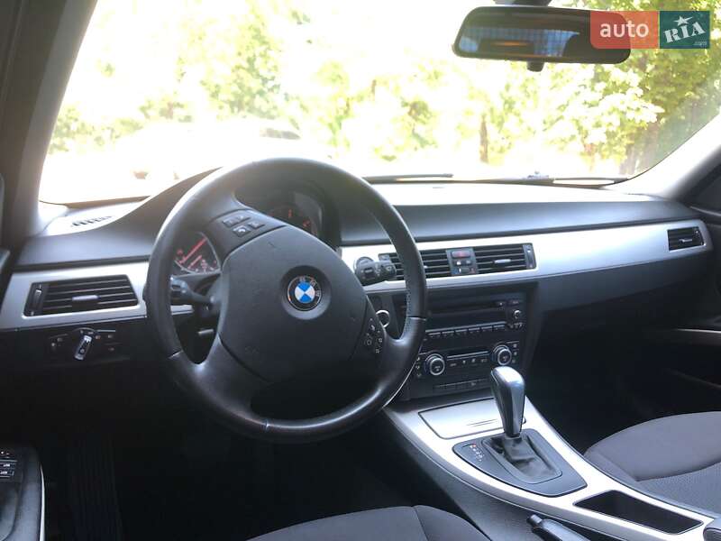 Универсал BMW 3 Series 2008 в Одессе фото 23 Универсал BMW 3 Series 2008 в Одессе