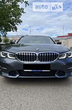 Седан BMW 3 Series 2019 в Києві