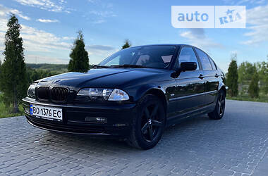 Седан BMW 3 Series 2001 в Бучаче