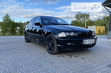 Седан BMW 3 Series 2001 в Бучаче