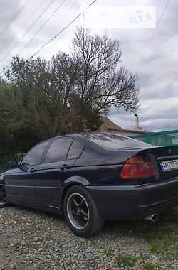 Седан BMW 3 Series 1999 в Попельне