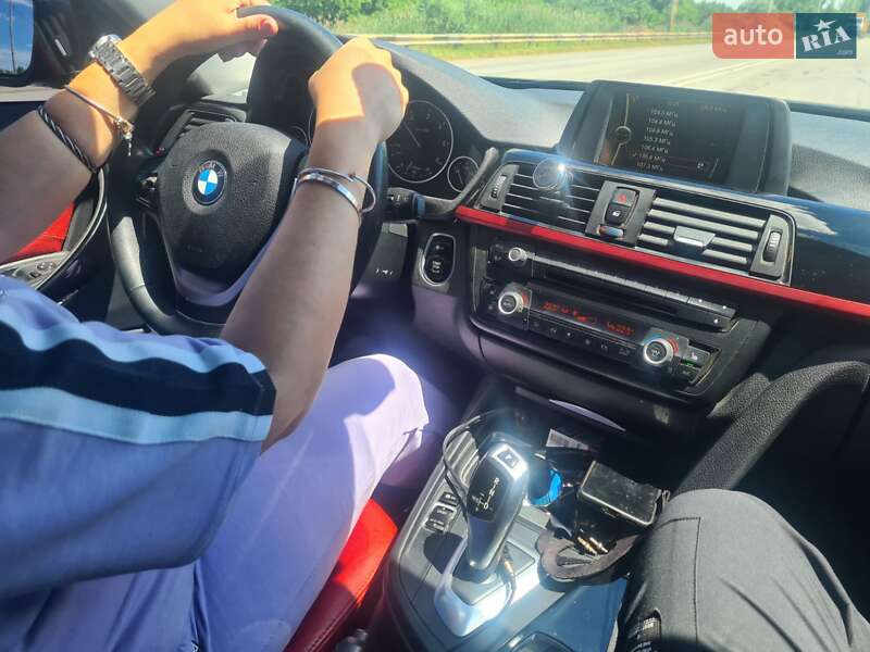 Седан BMW 3 Series 2013 в Киеве