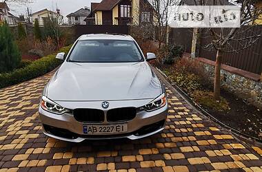 Седан BMW 3 Series 2014 в Виннице