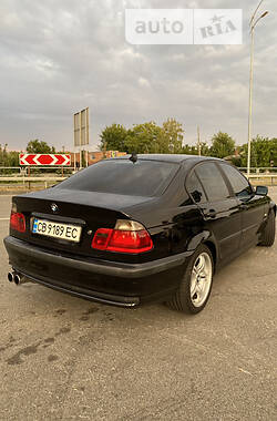 Седан BMW 3 Series 2001 в Чернігові