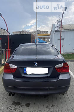 Седан BMW 3 Series 2007 в Виннице