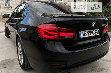 Седан BMW 3 Series 2016 в Виннице