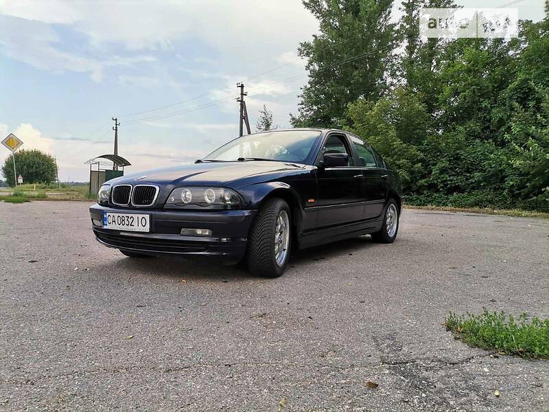 Седан BMW 3 Series 2000 в Мироновке