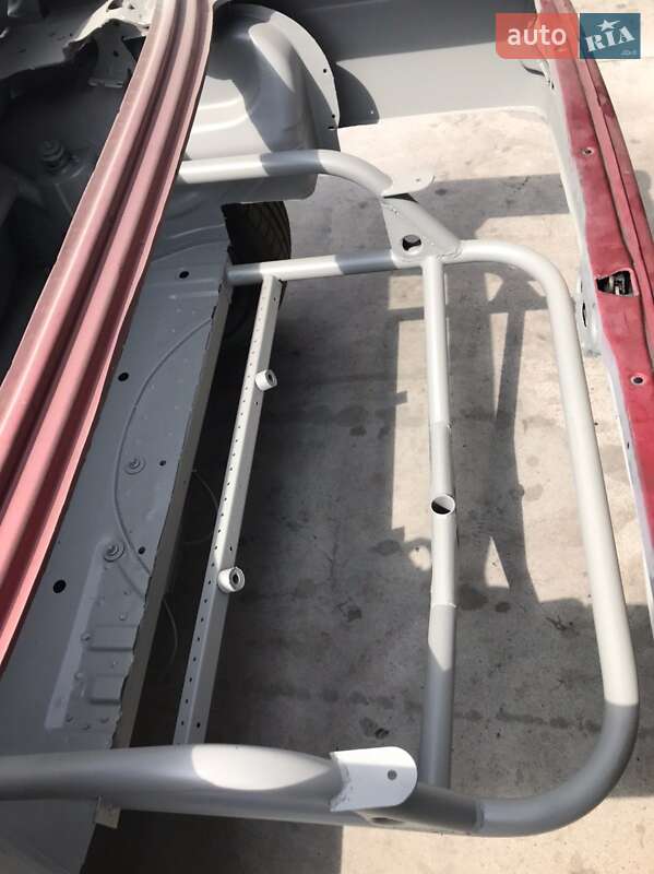 Седан BMW 3 Series 1985 в Харкові