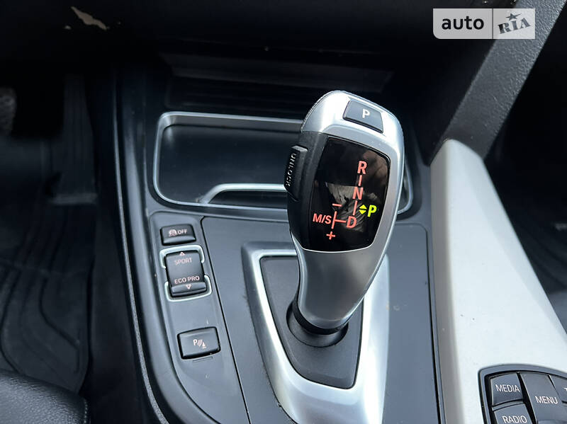 Седан BMW 3 Series 2016 в Одесі