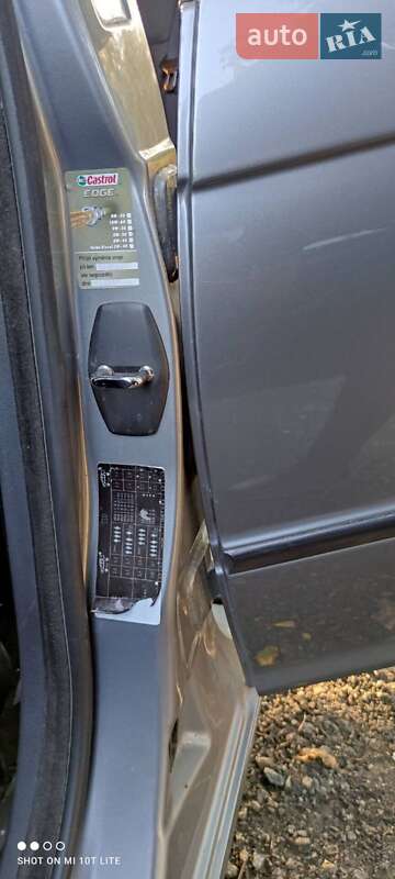 Седан BMW 3 Series 2003 в Першотравенске фото 13 Седан BMW 3 Series 2003 в Першотравенске