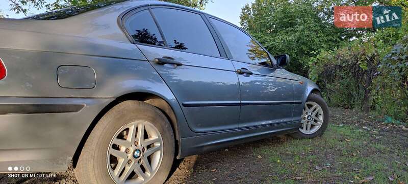 Седан BMW 3 Series 2003 в Першотравенске фото 30 Седан BMW 3 Series 2003 в Першотравенске