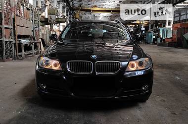 Универсал BMW 3 Series 2009 в Киеве