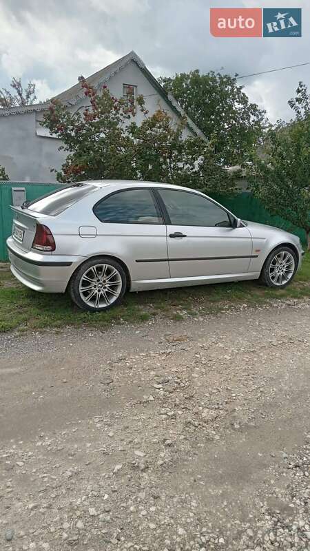 Хэтчбек BMW 3 Series 2003 в Дунаевцах