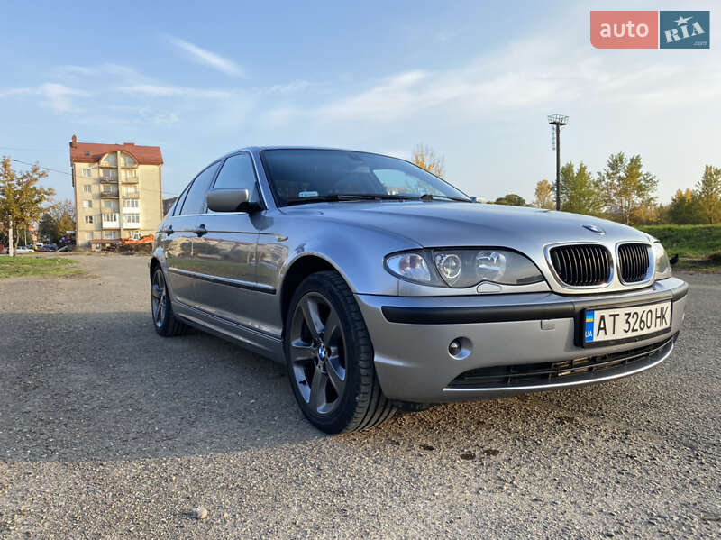 Седан BMW 3 Series 2004 в Коломые