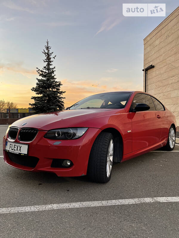 Купе BMW 3 Series 2007 в Киеве
