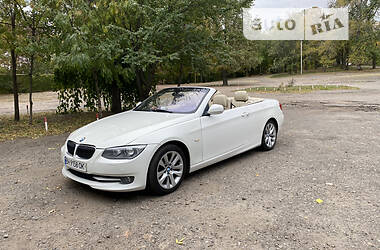 Кабриолет BMW 3 Series 2011 в Одессе