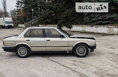 Седан BMW 3 Series 1986 в Вышгороде
