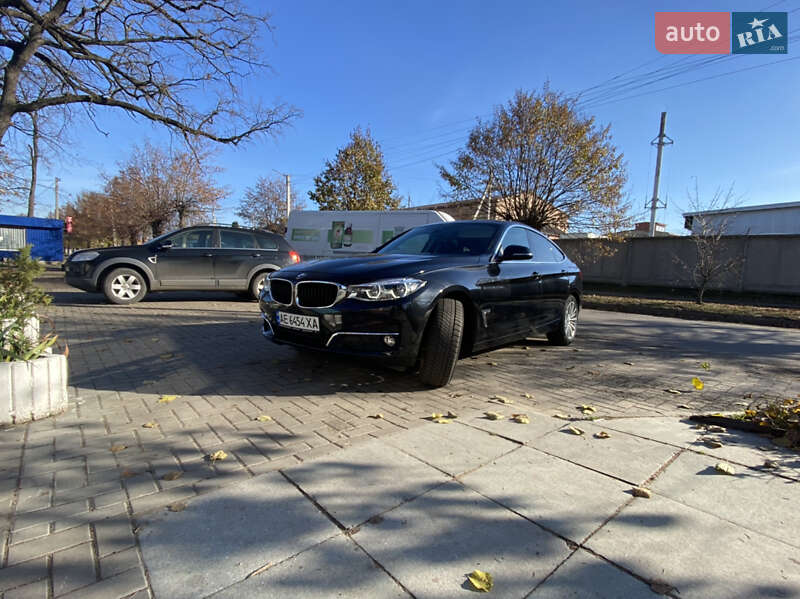 Седан BMW 3 Series 2015 в Львове фото 12 Седан BMW 3 Series 2015 в Львове