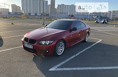 Купе BMW 3 Series 2010 в Киеве