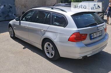 Универсал BMW 3 Series 2009 в Киеве