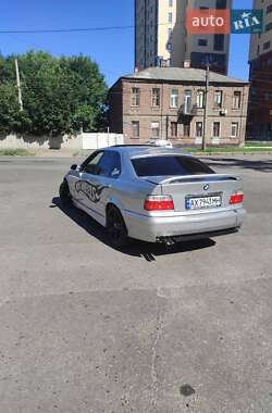 Седан BMW 3 Series 1991 в Кривом Роге