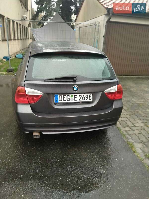 Универсал BMW 3 Series 2006 в Одессе