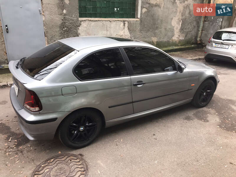 Хетчбек BMW 3 Series 2004 в Києві фото 6 Хетчбек BMW 3 Series 2004 в Києві
