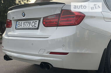 Седан BMW 3 Series 2013 в 