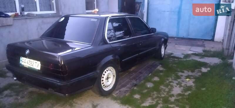 Седан BMW 3 Series 1984 в Борисполі