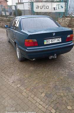 Седан BMW 3 Series 1992 в Тернополе