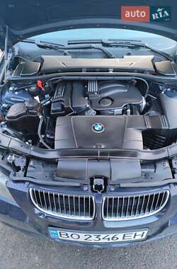 Универсал BMW 3 Series 2006 в  фото 25 Универсал BMW 3 Series 2006 в